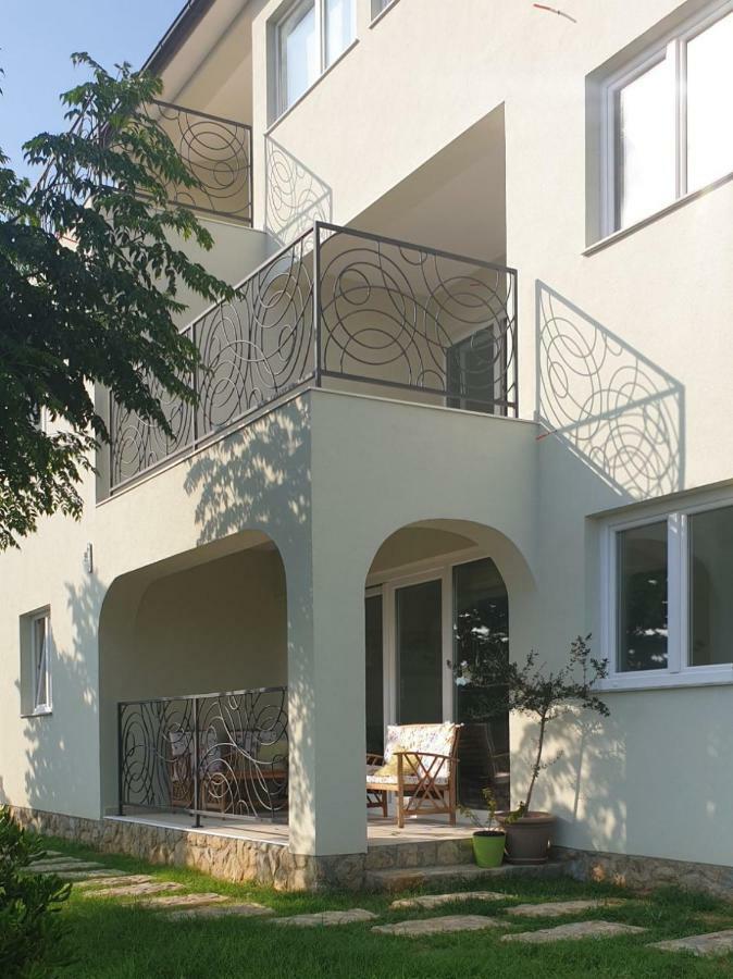 Apartment Mia Rab Town Exterior photo